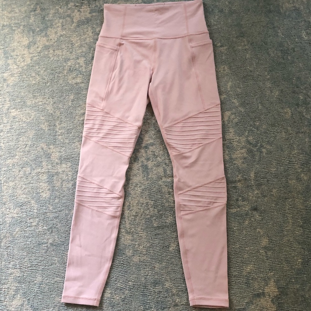 Athleta Inclination Moto tight